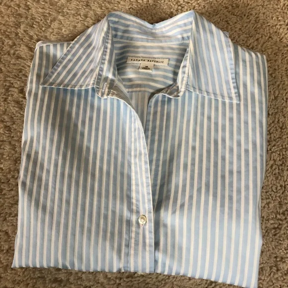 Banana Republic Blue and White Striped Button Down Shirt - Picture 1 of 6